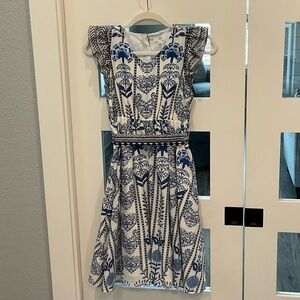 Blue and White Girls Casual Dress Size L